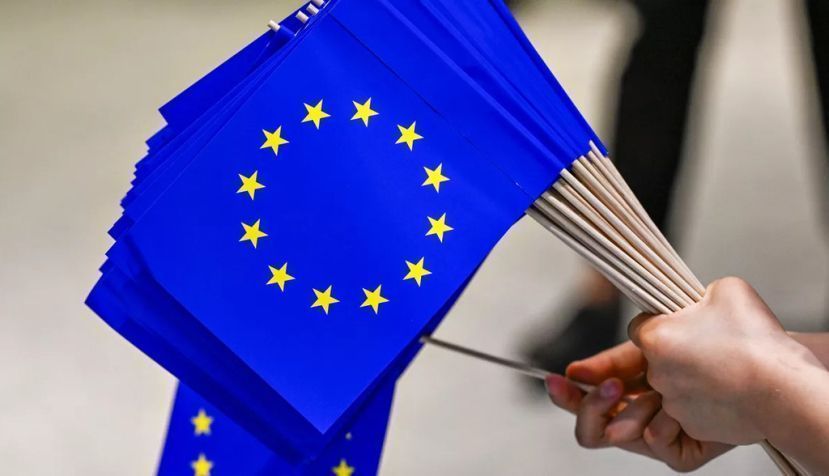 Elecciones europeas: Sánchez o la motosierra