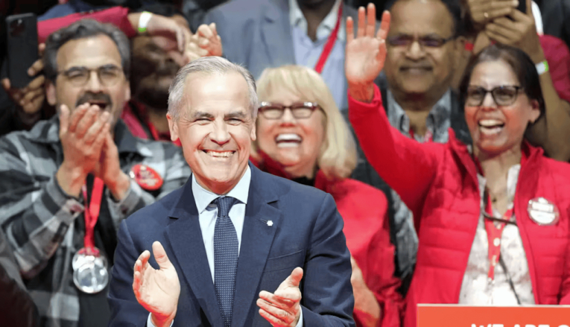 Mark Carney se dirige a sus seguidores en Ottawa en la madrugada del 29 de abril de 2025, tras ganar las elecciones federales canadienses. THE CANADIAN PRESS/Frank Gunn