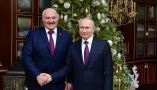 Getting in the Christmas spirit? EPA-EFE/Sputnik/Kremlin pool