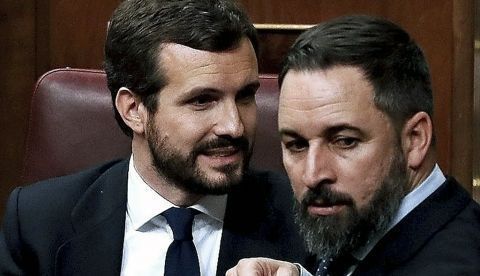 Pablo Casado (i) y Santiago Abascal (d) en una imagen de archivo.