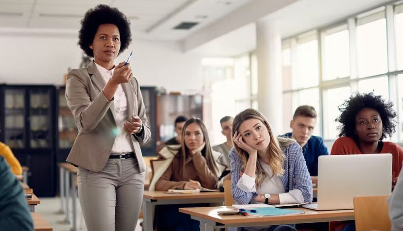Cómo prepararse para enseñar en la universidad
