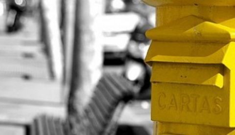 Las cartas de papel y “el petardo”