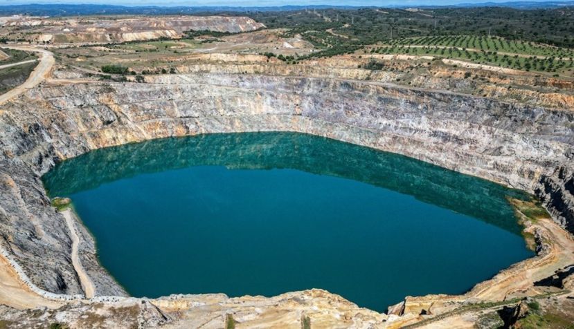 Vertido de Aznalcóllar: La catástrofe que se quedó a las puertas de Doñana