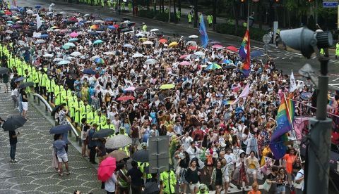 Seúl celebra su desfile del Orgullo Gay entre un gran despliegue policial / EFE