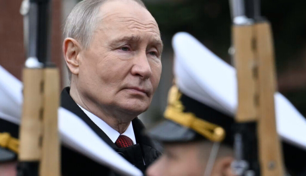 Russia’s military superiority over Ukraine hasn’t enabled it to land a decisive blow on the battlefield. EPA/Alexander Nemenov/pool