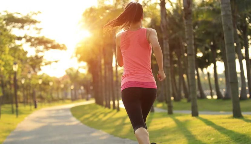 A los seguidores del régimen 30-30-30 se les dice que hagan 30 minutos de cardio por la mañana. lzf/ Shutterstock