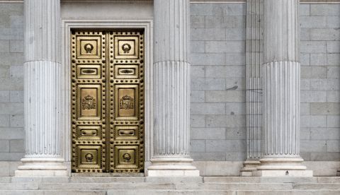 Comisión de secretos: silencios y coalición de debilidades