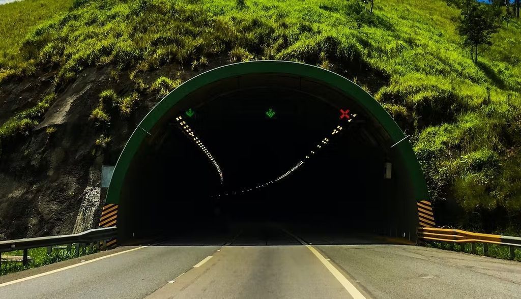 Luz al comienzo del túnel