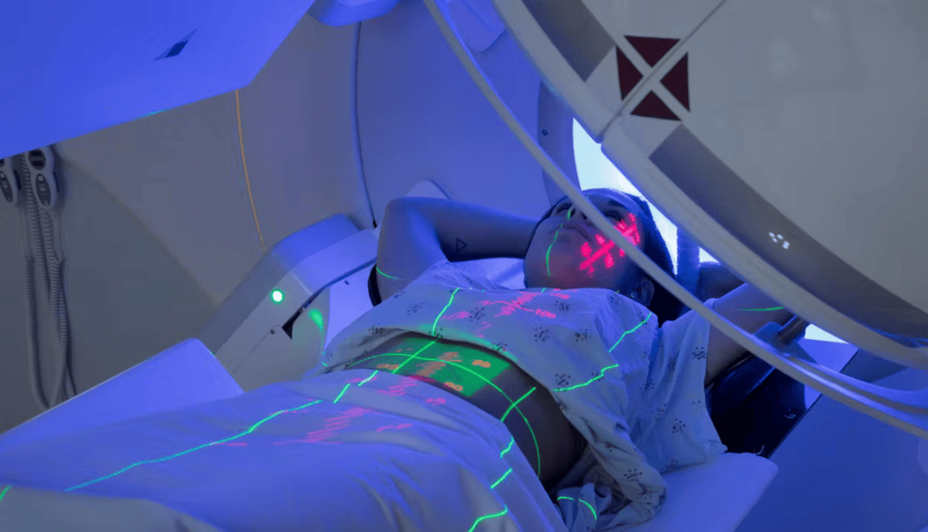¿Qué se hace con los residuos radioactivos de hospitales o centrales nucleares?