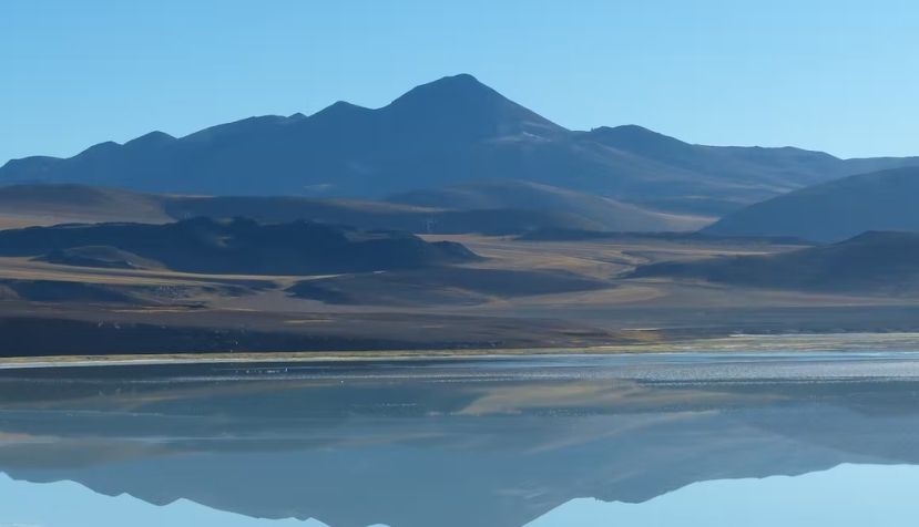 Vista de el Laco (Chile) Author provided