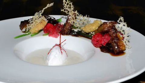 Plato premiado en el concurso internacional de Cocina Nota a Nota, 2014. Wikimedia Commons, CC BY