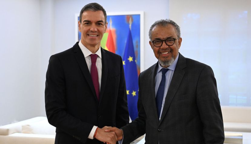 El presidente del Gobierno, Pedro Sánchez, en su encuentro con el director general de la Organización Mundial de la Salud (OMS), Tedros Adhanom. | Borja Puig de la Bellacasa. La Moncloa, Madrid - 12.5.2026