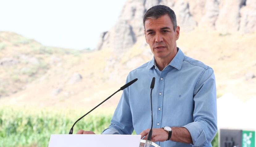 El presidente del Gobierno, Pedro Sánchez, presenta el Plan Estatal de Fertilizantes para 2027. | Pool Moncloa/Fernando Calvo. San Martín de la Vega , Madrid - 6.7.2026