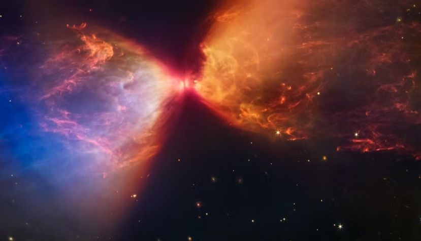 Protoestrella dentro de la nube oscura L1527, en la región de formación estelar de Tauro. La formación solo es visible en luz infrarroja. La imagen la ha tomado el telescopio James Webb. NASA, ESA, CSA y STScI. Procesamiento de imágenes: J. DePasquale, A. Pagan y A. Koekemoer (STScI)