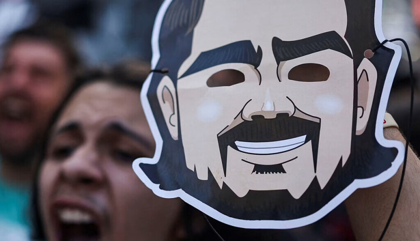 Un escándalo bancario sacude la política brasileña y las elecciones presidenciales del país en octubre