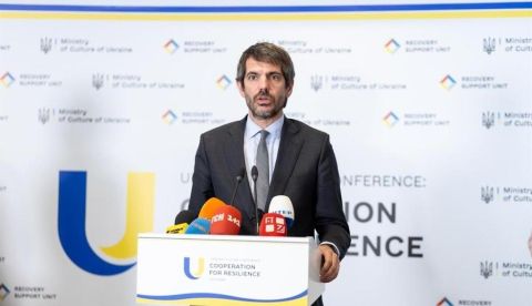 El ministro de Cultura, Ernest Urtasun, durante su participación en la II Conferencia Internacional 'Cultura para la Resiliencia' celebrada en Ucrania. / © lamoncloa.gob.es. Ministerio de la Presidencia.