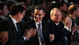 El presidente del Gobierno, Pedro Sánchez, en la inauguración del foro 'Invest in Spain Summit', junto a los ministros para la Transformación Digital y de la Función Pública, y de Industria y Turismo. | Pool Moncloa/Borja Puig de la Bellacasa. Teatro Real, Madrid - 27.4.2026