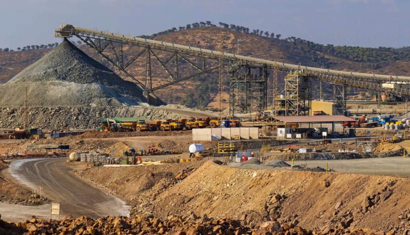 Mina de cobre en el Parque Minero de Riotinto, Huelva. Richard Semik/Shutterstock