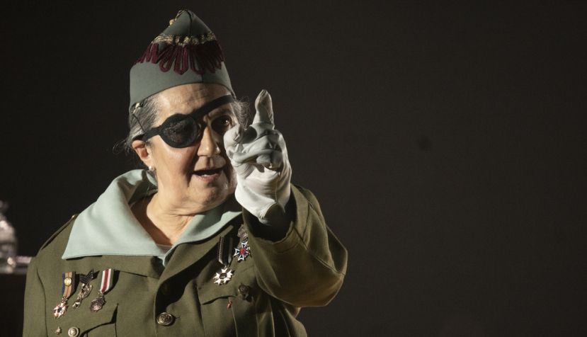 Ane Gabarain estrena «Cantando bajo las balas» en Barcelona